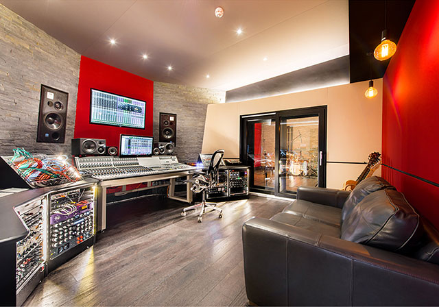 Build Your Dream Home Recording Studio